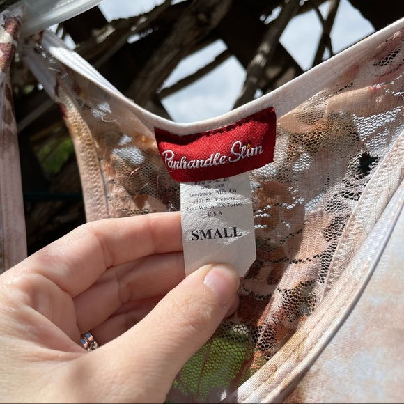 Rhinestoned Tank - Picture 4 of 11